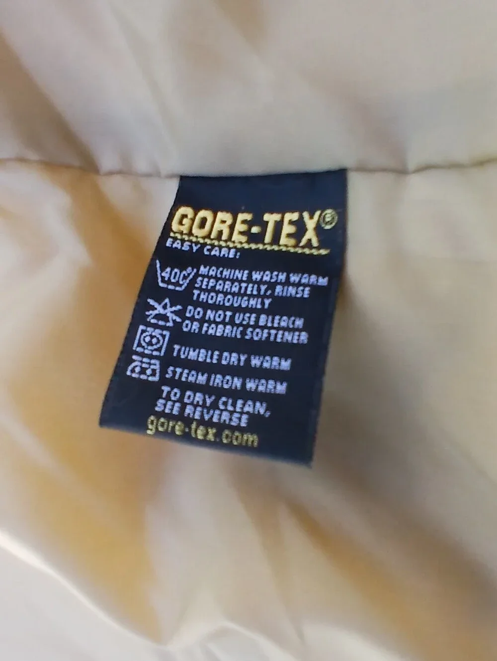 Vintage L.L. Bean Hooded GORETEX Raincoat .  XL Reg.